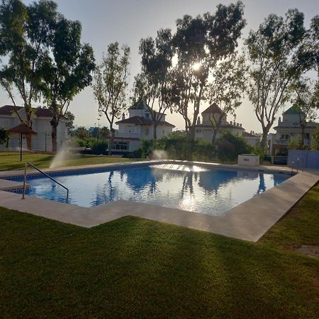Apartamento Los Alamos Totalmente Reformado Junio 2023 Торремолинос Экстерьер фото
